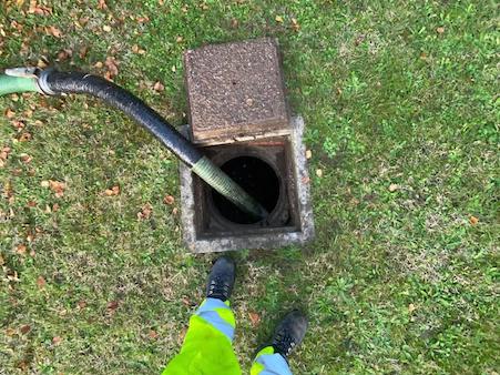 Svuotamento fossa biologica Milano con autospurgo